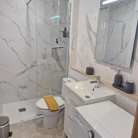 Daire View Americas *